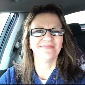 Meet your Posher, Michele